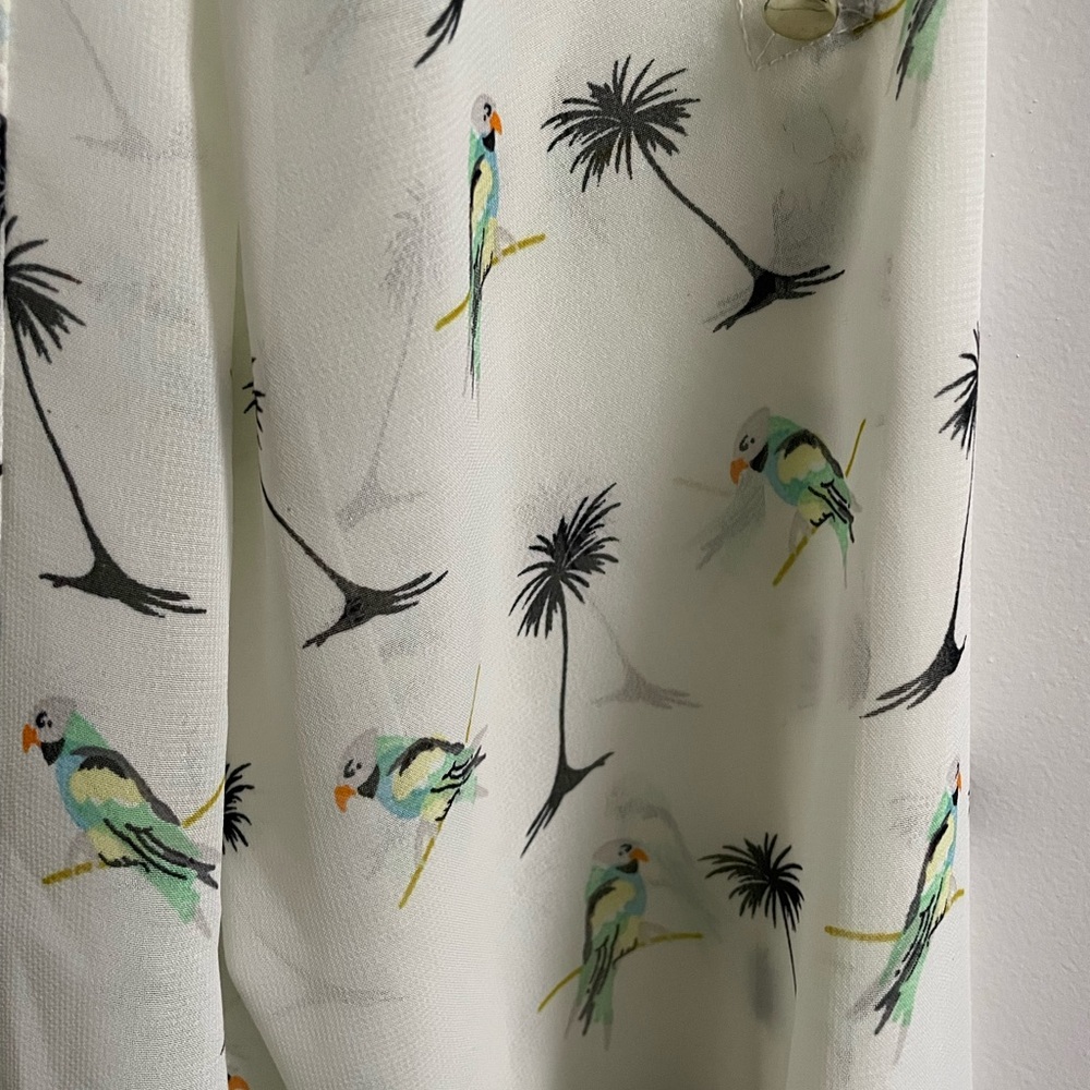 Woman blouse - Picture 2 of 3